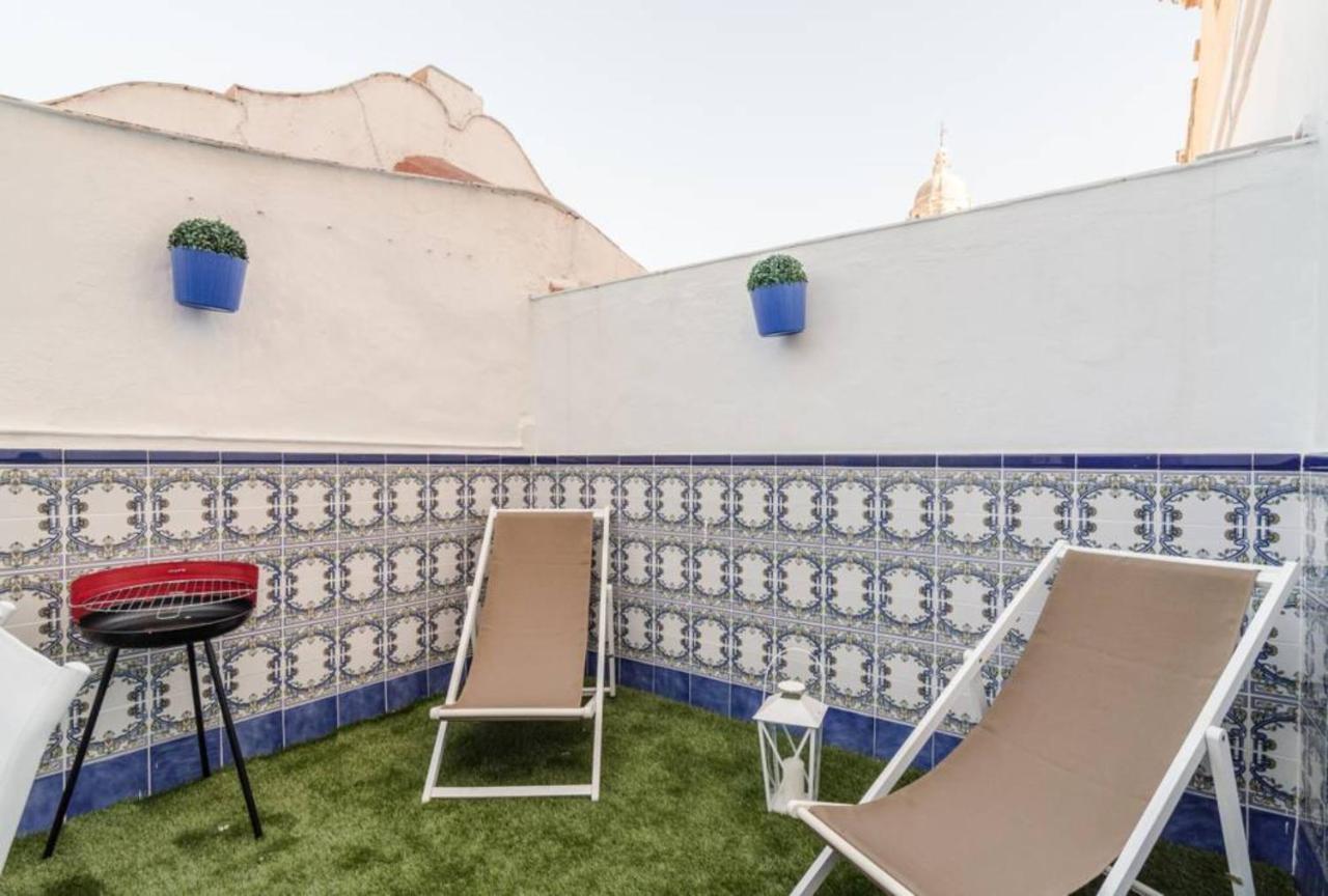 Apartamentos Bolsa Larios Малага Экстерьер фото